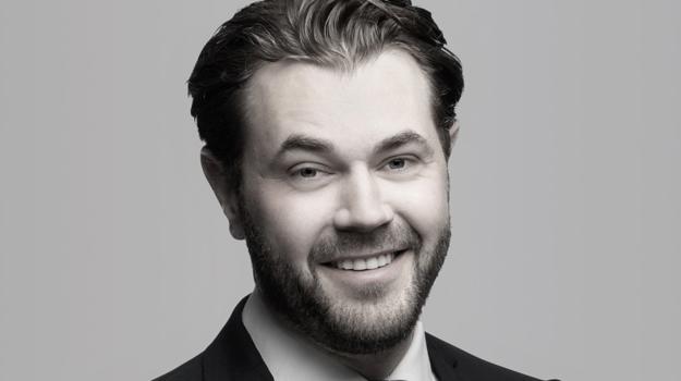 a person in a suit and tie